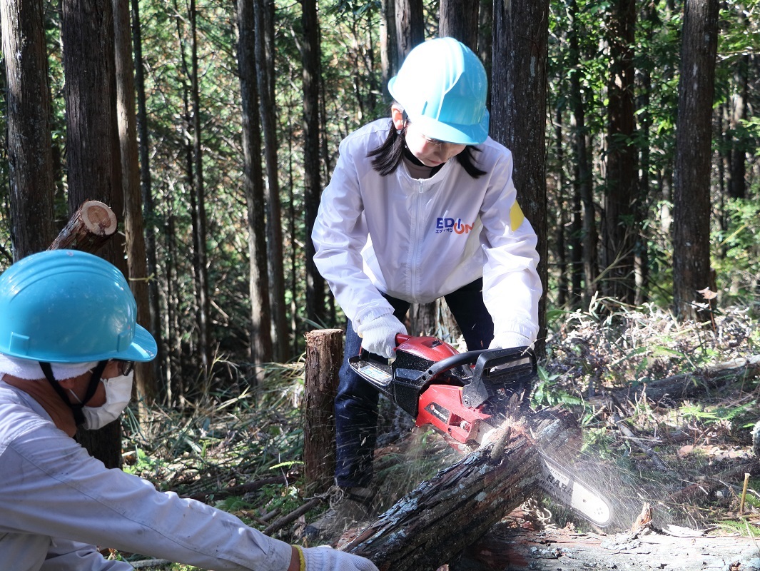 2022年吉野フォレスト森林整備活動　写真2