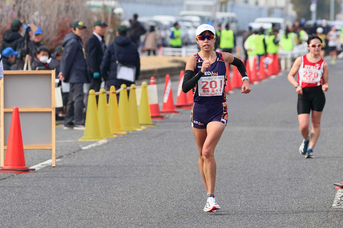 藤井菜々子選手